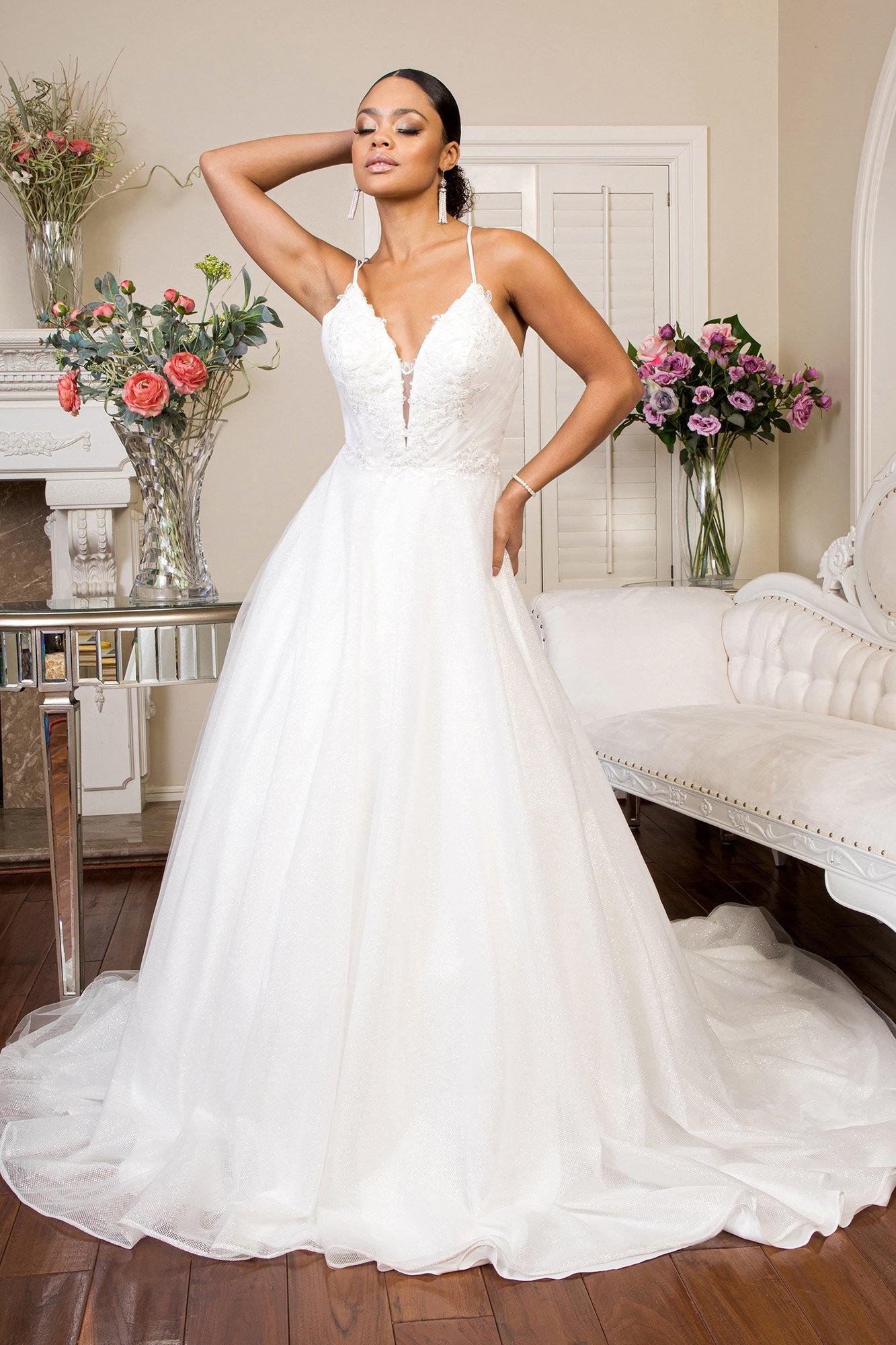 Is a Cinderella Wedding Dress the Right Choice for Your Fairytale Wedding?