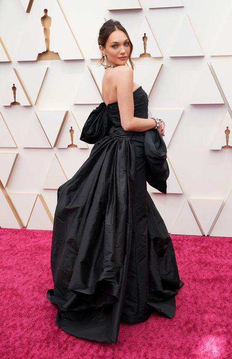 Oscar Red Carpet Dresses