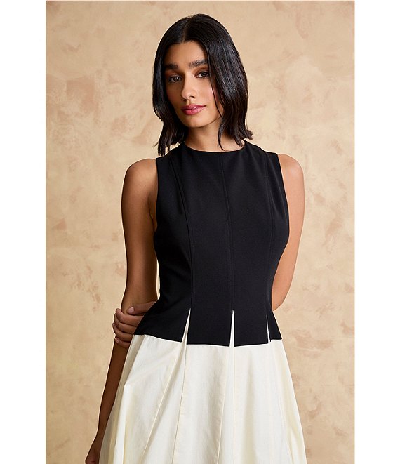 Winter White Maggy London G6924M Crew-Neck Short Crepe Cocktail Color-Block Dress
