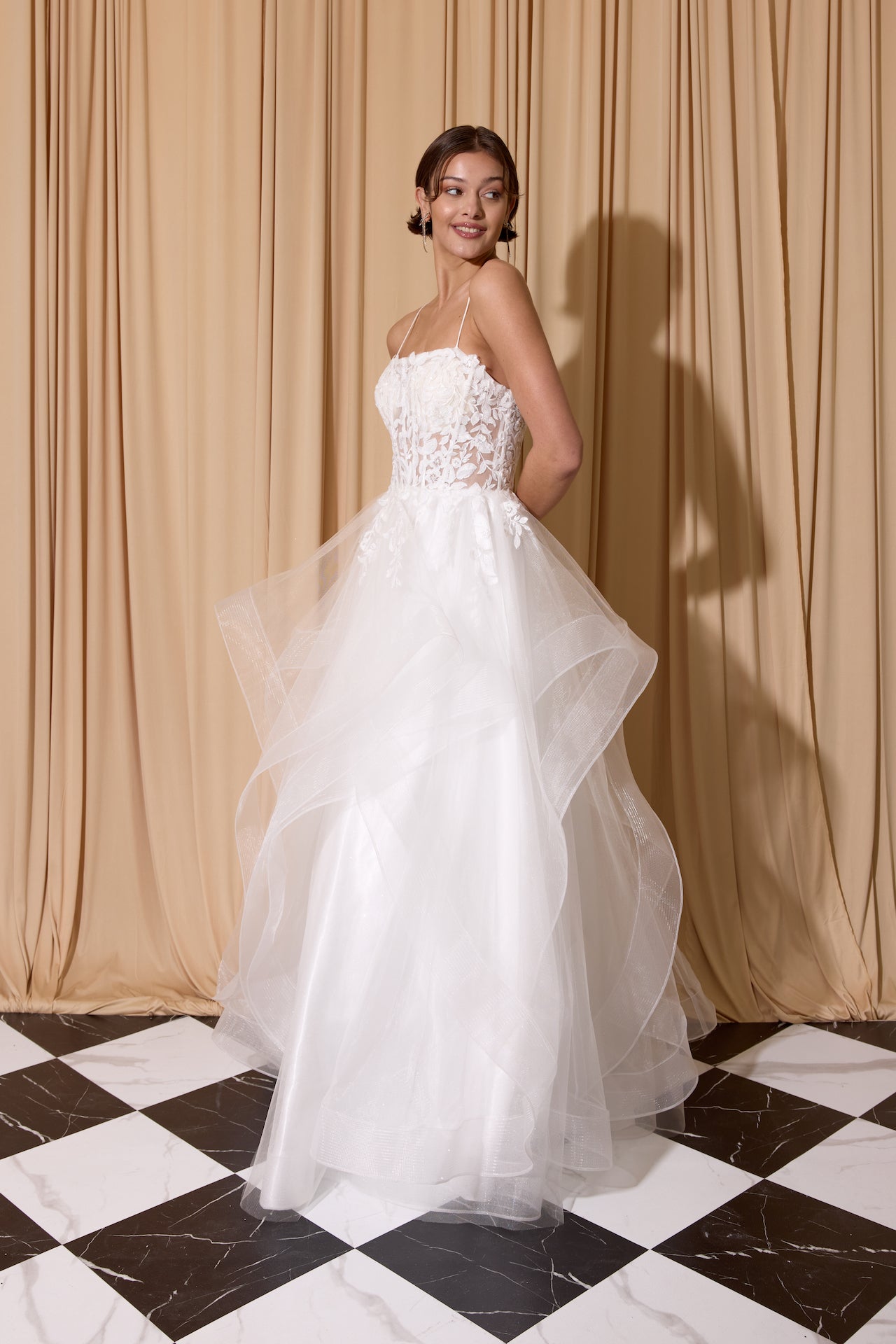 Sweetheart Floor-Length Tulle Wedding Ball Gown Eureka Fashion 167