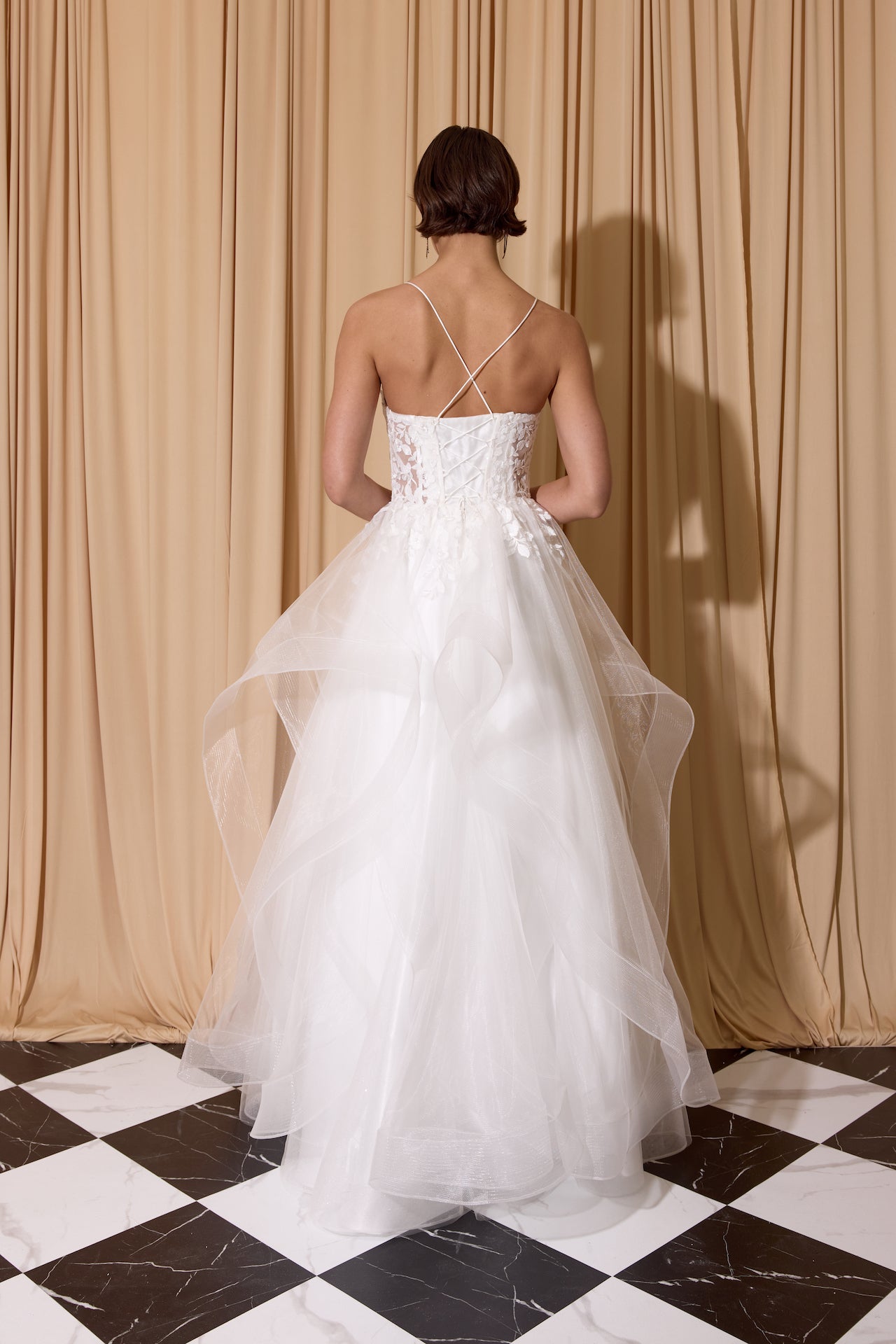 Sweetheart Floor-Length Tulle Wedding Ball Gown Eureka Fashion 167