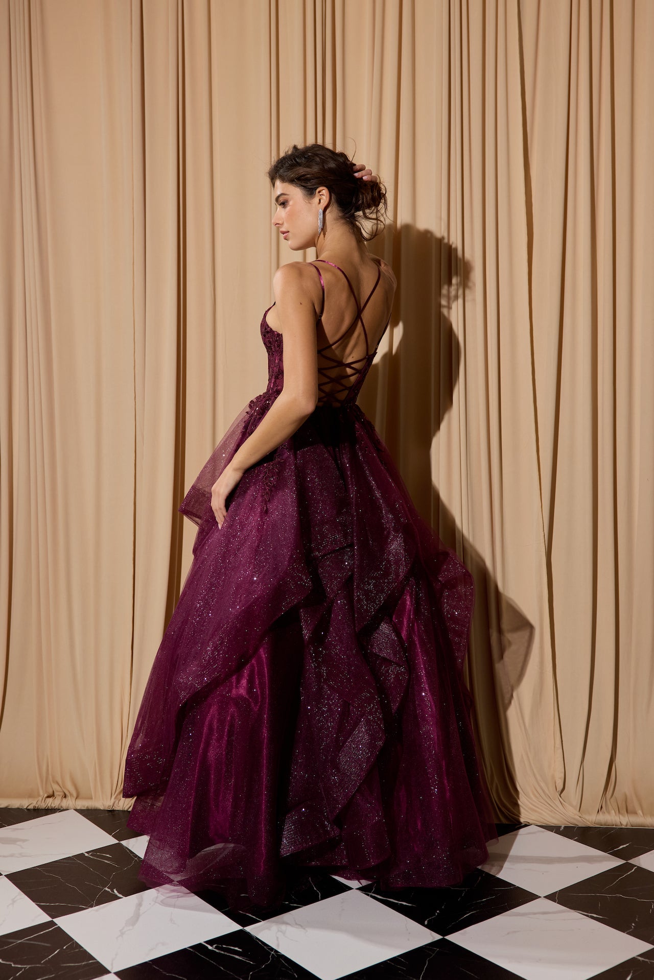 Berry Sweetheart Neck Floor-Length Glitter Tulle Prom Gown with Ruffled Skirt Eureka Fashion EK157