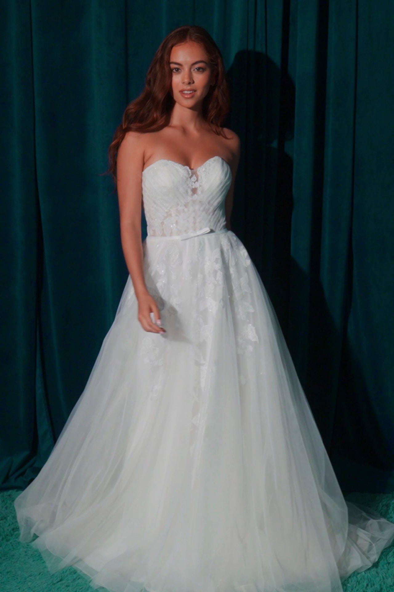Strapless Curved Neck Floor-Length Tulle Wedding A-Line Eureka Fashion 165