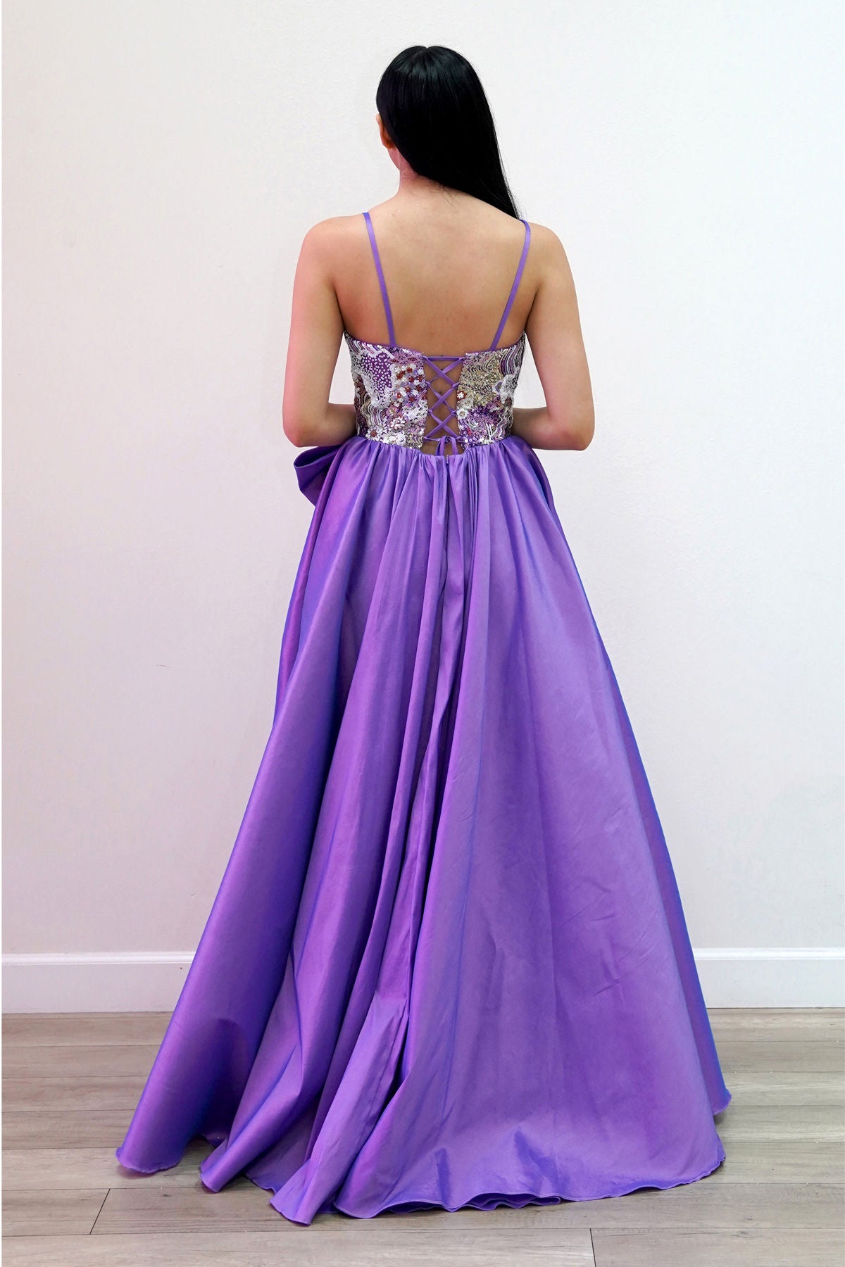 Light Purple Sweetheart Floor-Length Satin Formal Gown with High Slit Juliet JT2701A