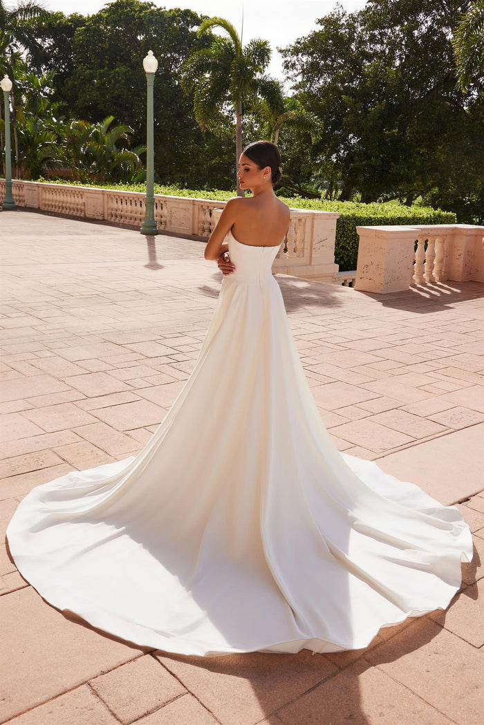Wedding Dresses Bridal Gown Long Pleated Wedding Dress White