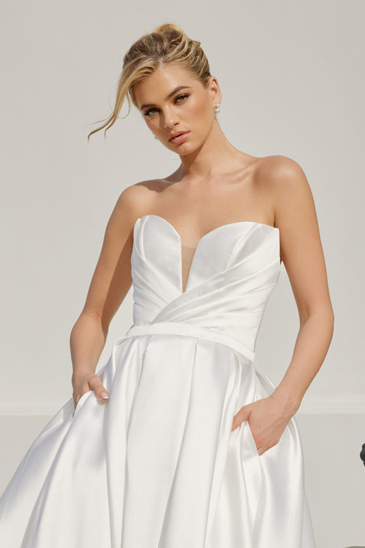 Wedding Dresses A Line Long Pleated Wedding Dress Nox Anabel JE1075 White