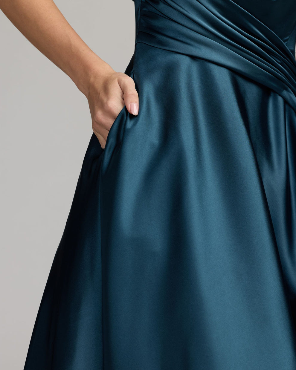 Strapless Straight Neck Floor-Length Satin Formal A-Line Mac Duggal 13280