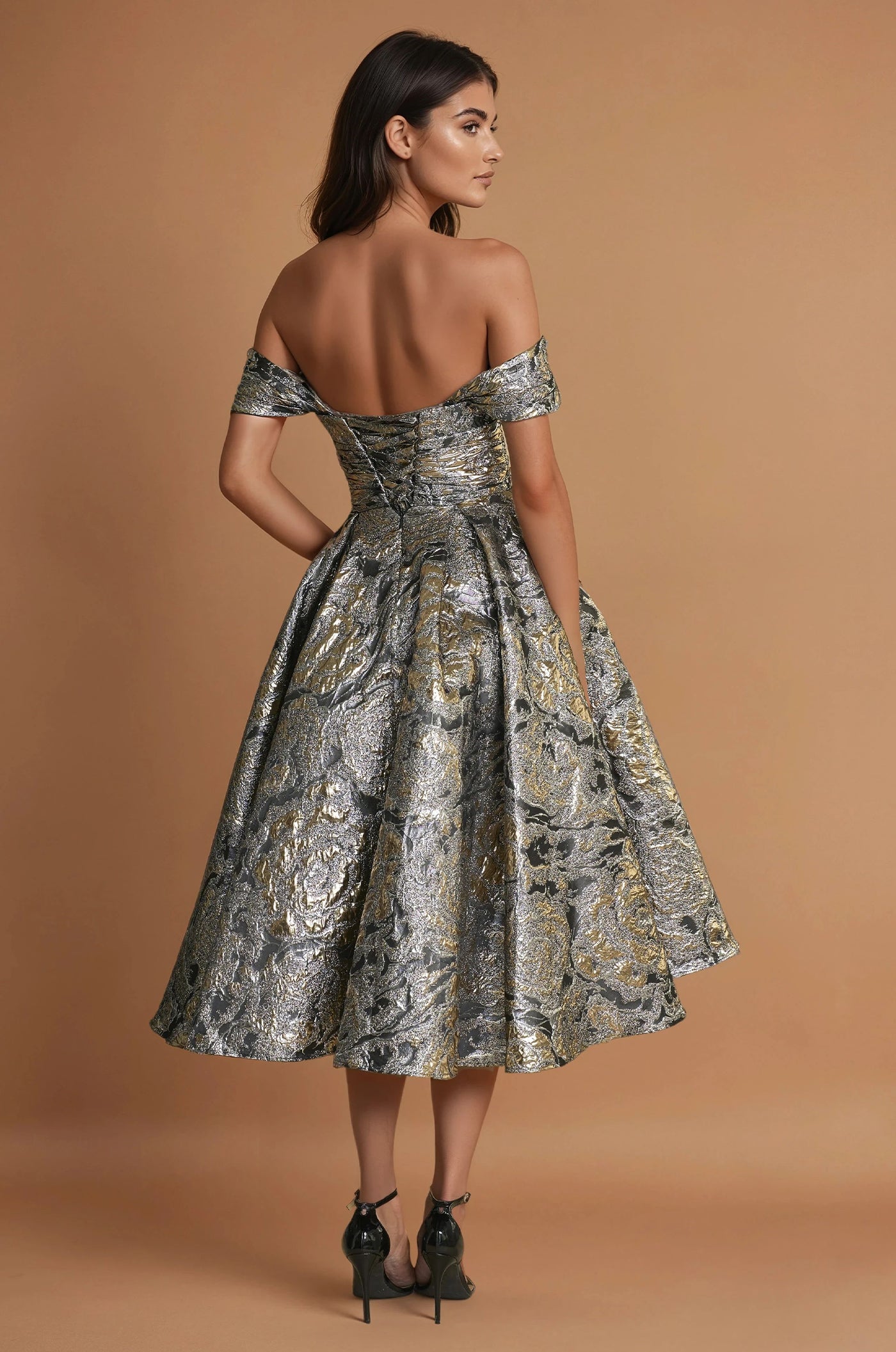 Cocktail Dresses Midi Formal Evening Cocktail Dress Black / Gold