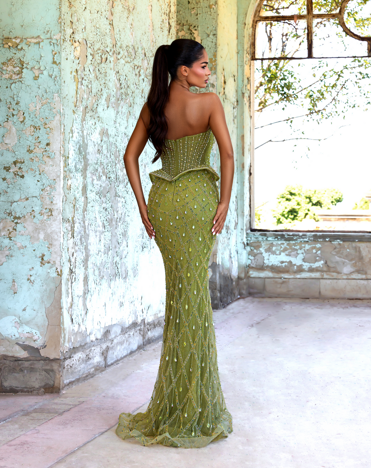Strapless Curved Neck Floor-Length Tulle Formal Mermaid Trumpet Pre Order