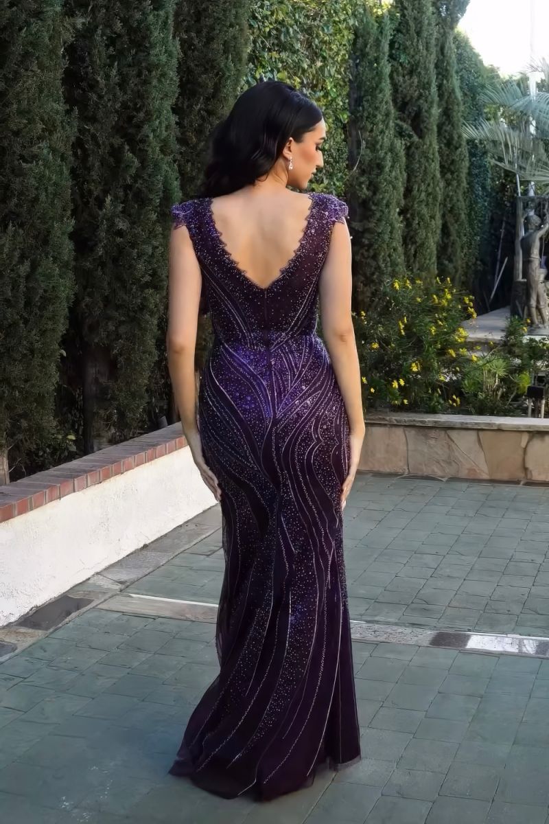 V-Neck Floor-Length Sequin Evening Gown Sheath Column May Queen RQ8269