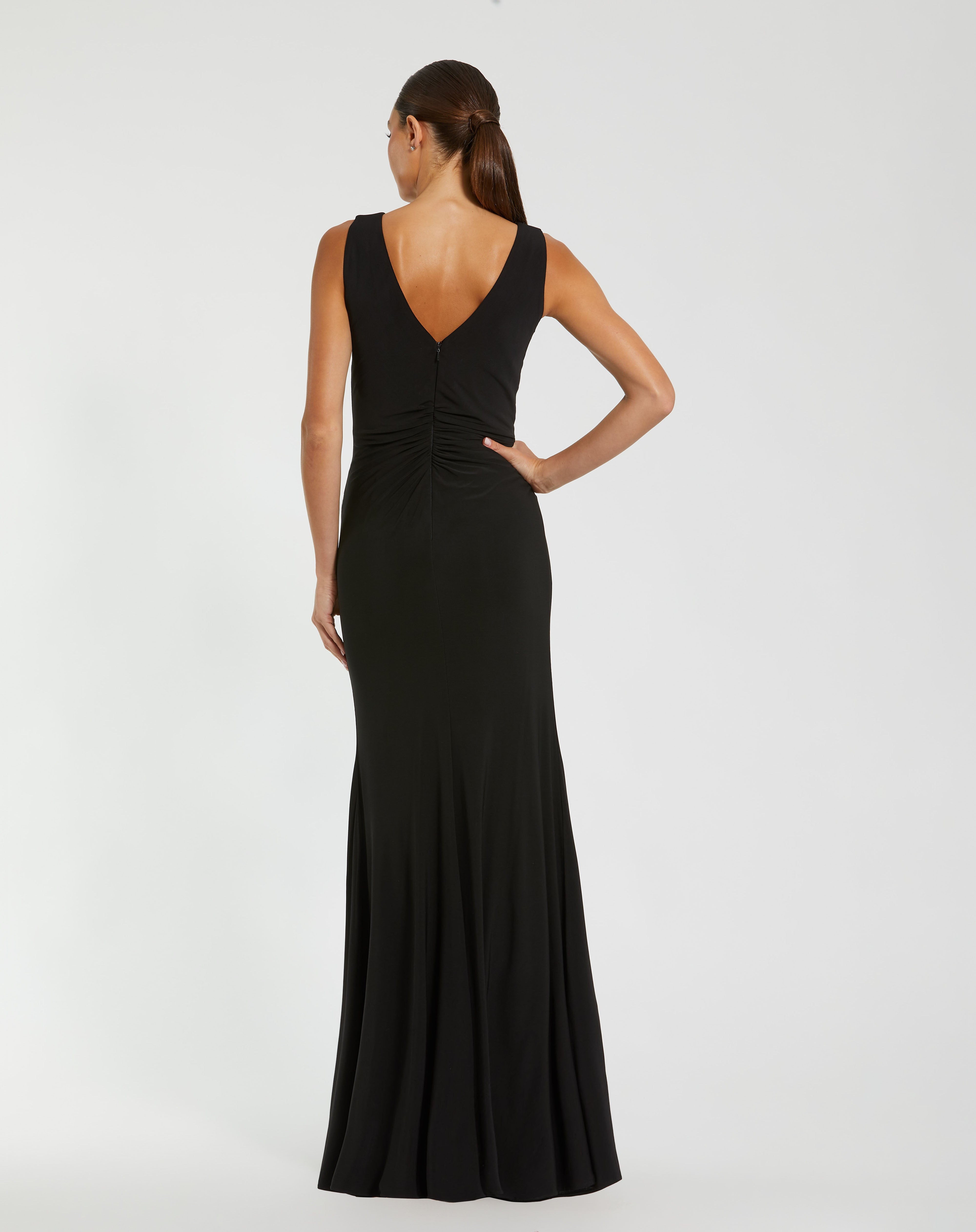 Black V-Neck Floor-Length Jersey Formal Floral Gown Mac Duggal 21005