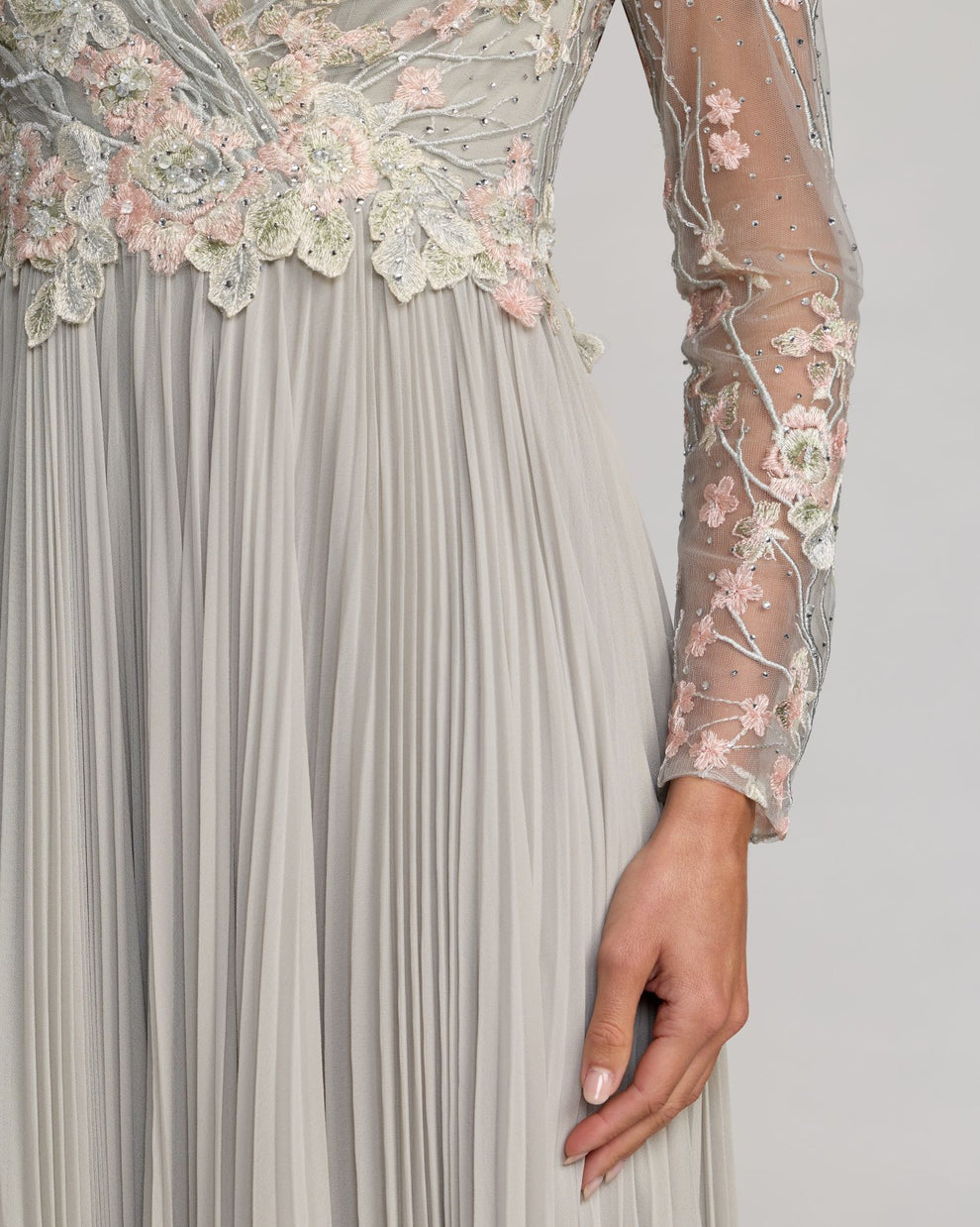 V-Neck Floor-Length Chiffon Formal A-Line Mac Duggal 21332