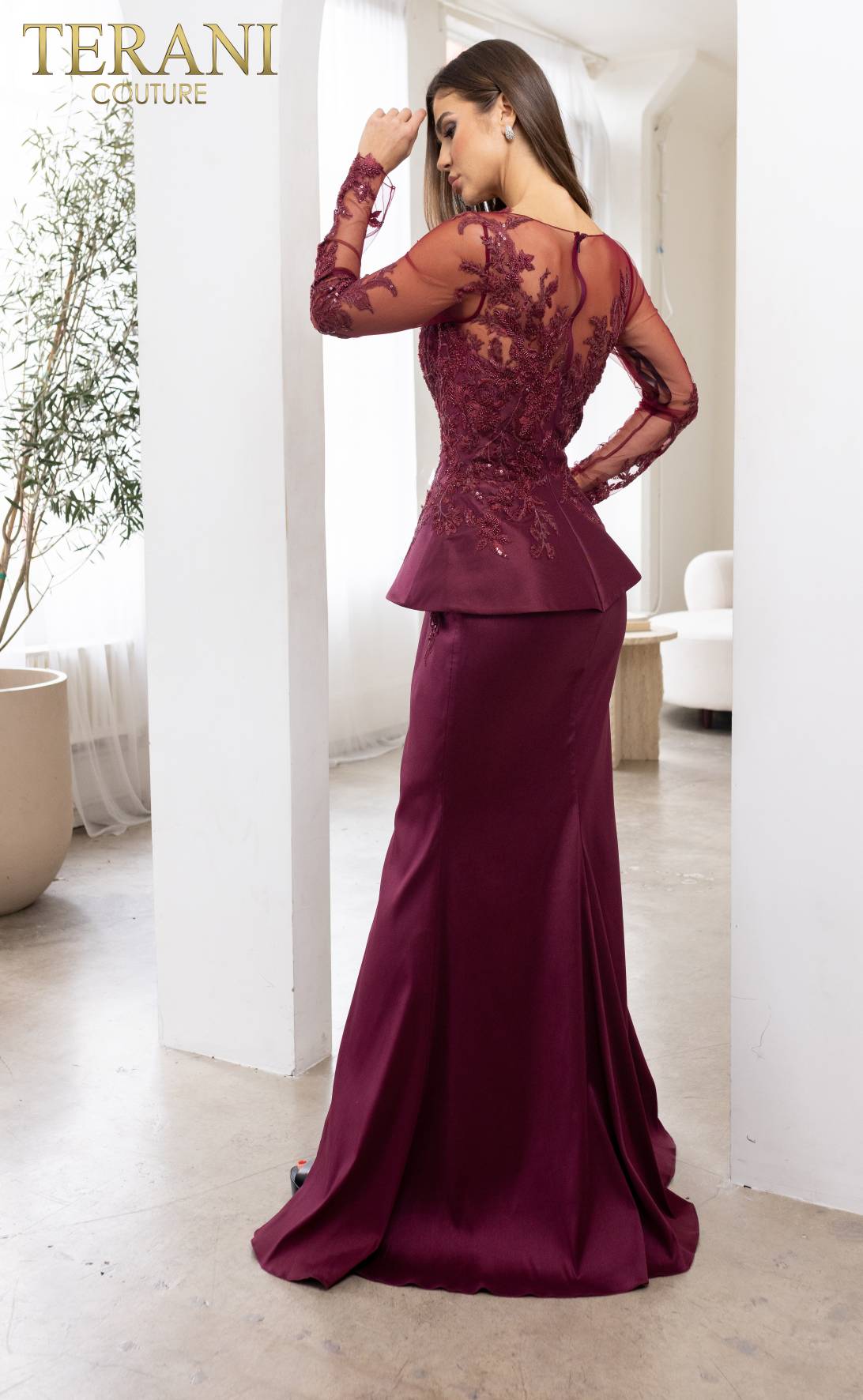 Mother of the Bride Dresses Long Sleeve Mother of the Bride Beaded Dress Wine