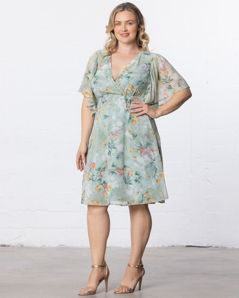 Sage Floral Print V-Neck Knee-Length Chiffon Casual Floral Wrap Plus Size Dress Kiyonna 12191302