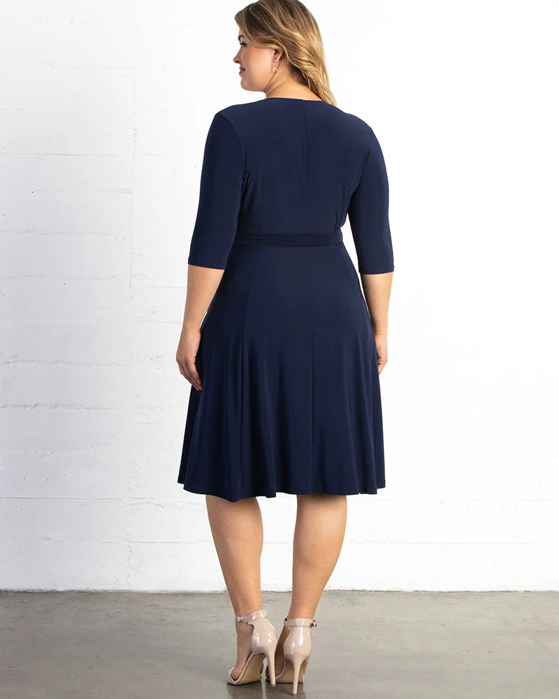 Plus Size Dresses Short Tea Length Cocktail Plus Size Dress Kiyona 12131806 Nouveau Navy