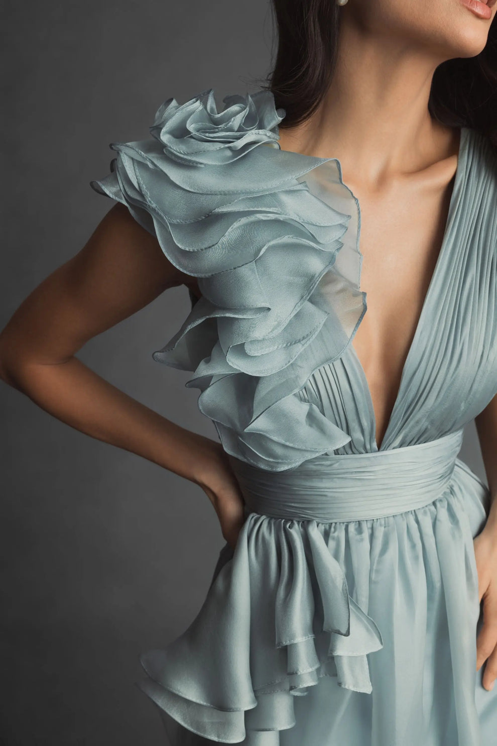V-Neck Floor-Length Organza Formal A-Line Mac Duggal 9948856P