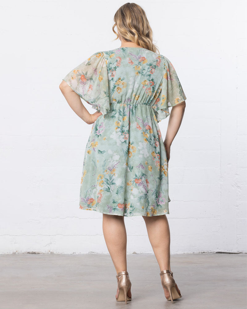 Sage Floral Print V-Neck Knee-Length Chiffon Casual Floral Wrap Plus Size Dress Kiyonna 12191302