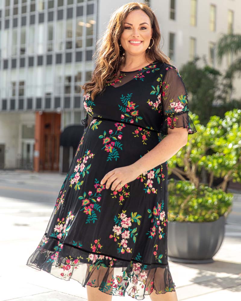 Plus Size Dresses Short Cocktail Floral A line Plus Size Dress Kiyona 12192102 Onyx Blooms