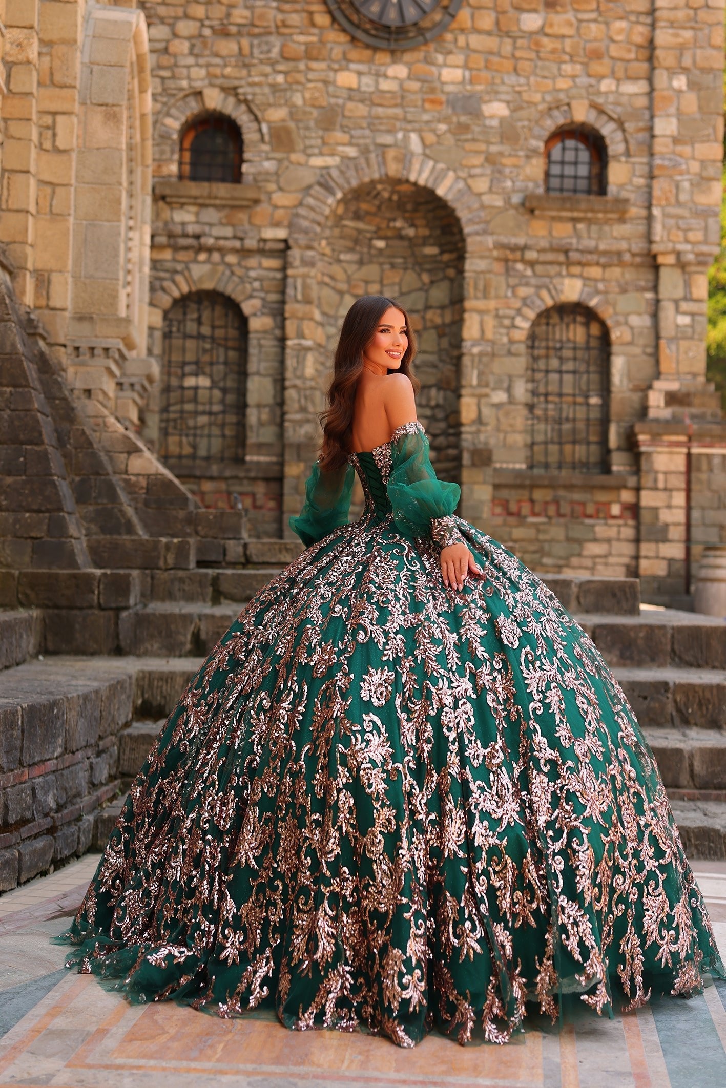 Emerald Sweetheart Floor-Length Embroidered Tulle Quinceañera Ball Gown with Detachable Sleeves Amarra 54238