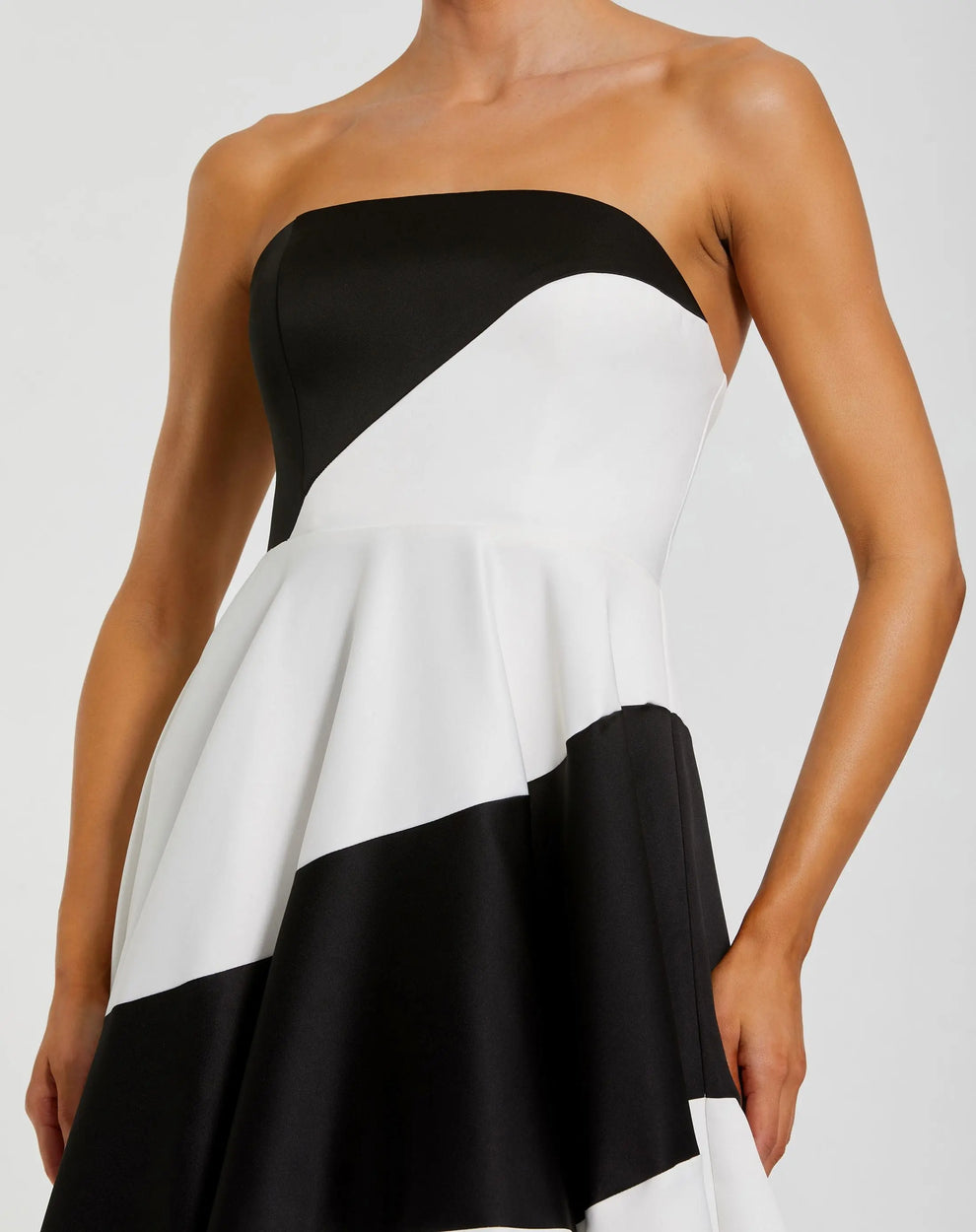 Prom Dresses Ball Gown Long A Line Formal Prom Dress Black Ivory