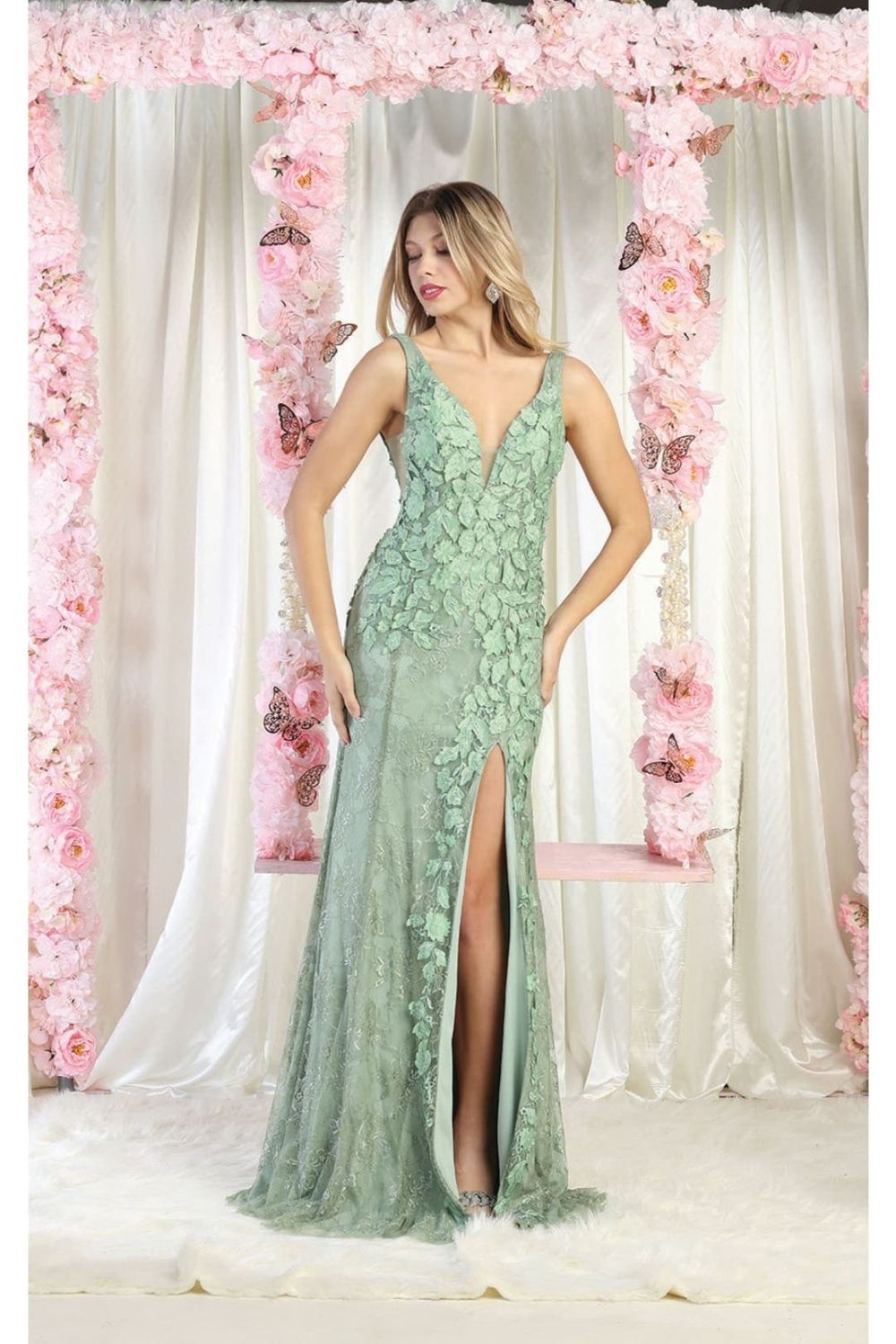 Sage V-Neck Floor-Length Lace Prom Dress Slit May Queen MQRQ7976