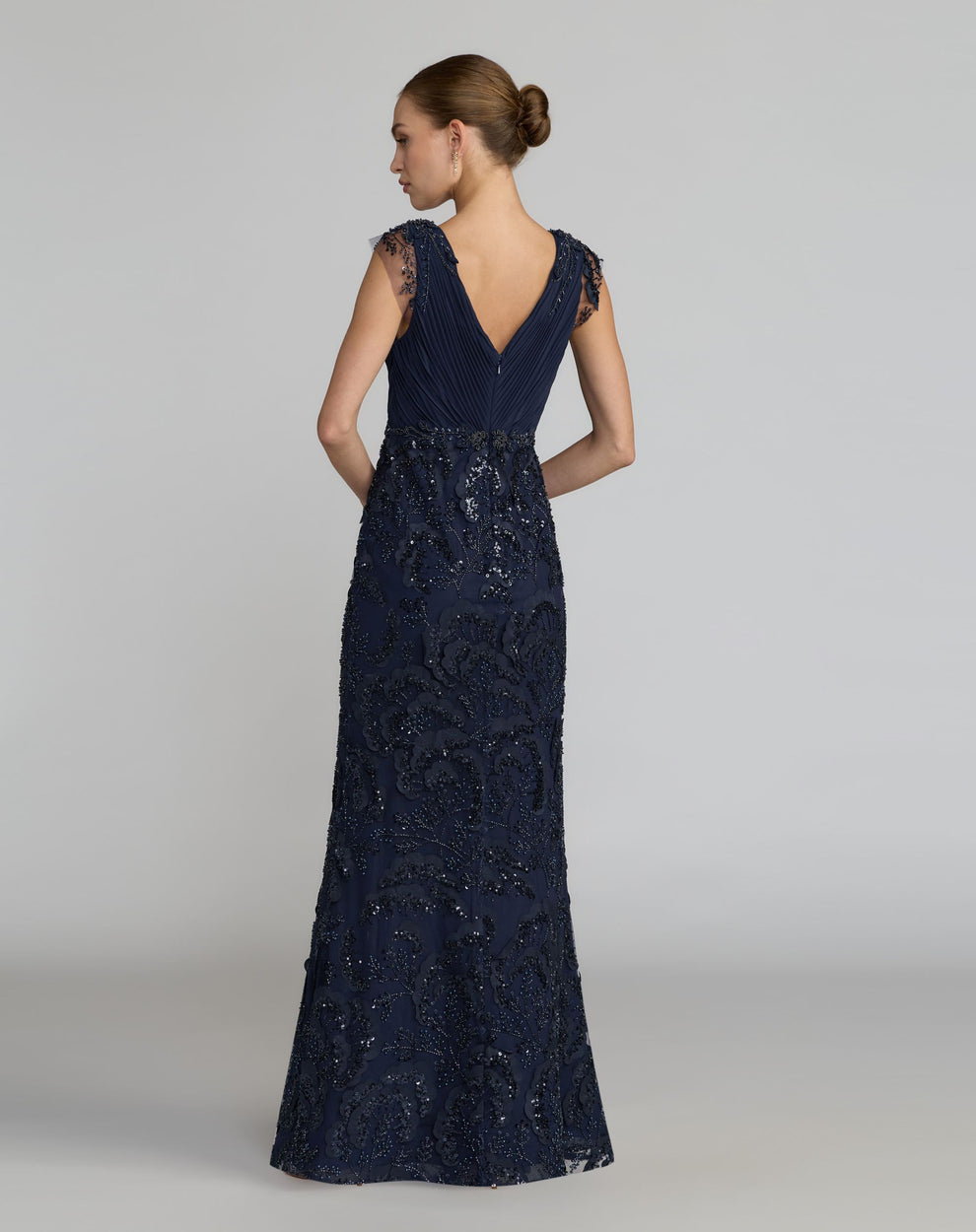 V-Neck Floor-Length Tulle Formal Sheath Mac Duggal 9969022P