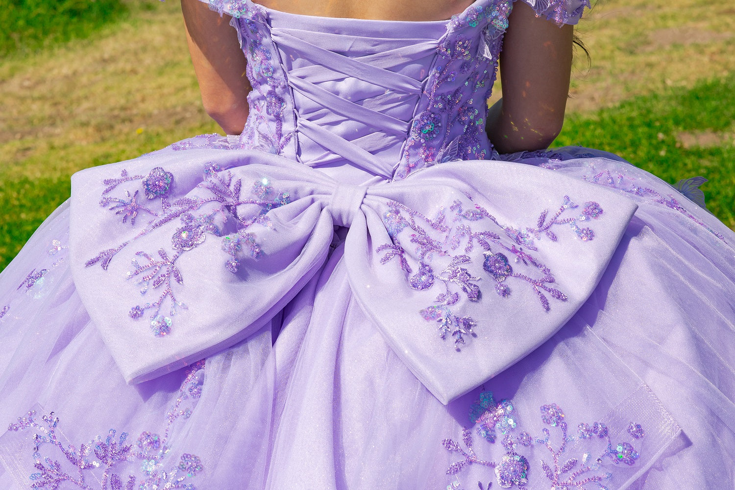 Quinceniera Dresses Long Ball Gown Glitter Applique Quinceanera Dress Lilac