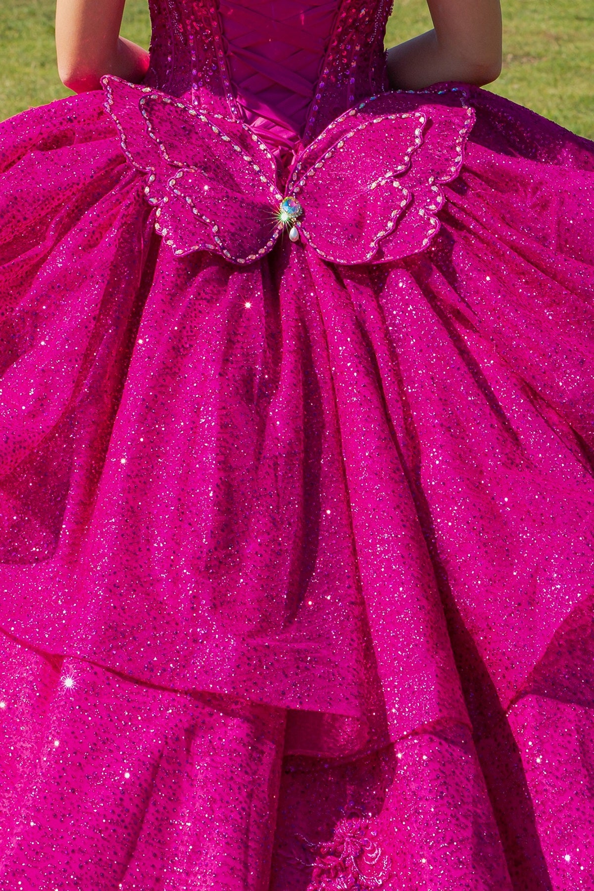 Quinceniera Dresses Long Quinceanera Beaded Applique Ball Gown Fuchsia