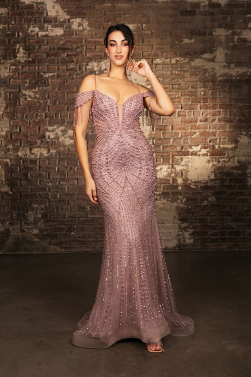Off-the-Shoulder Floor-Length with Train Tulle Prom Mermaid/Trumpet May Queen RQ8197