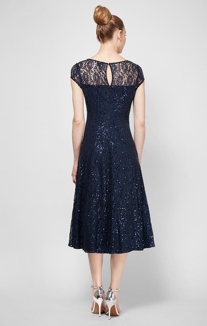 SL Fashions 9219129 Lace Short Cocktail Dress