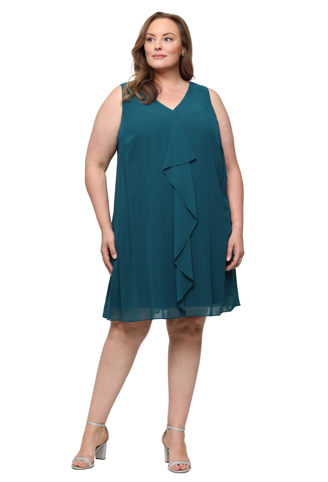 Mallard SL Fashions 9470761 V-Neck Knee-Length Chiffon Cocktail Dress Beaded