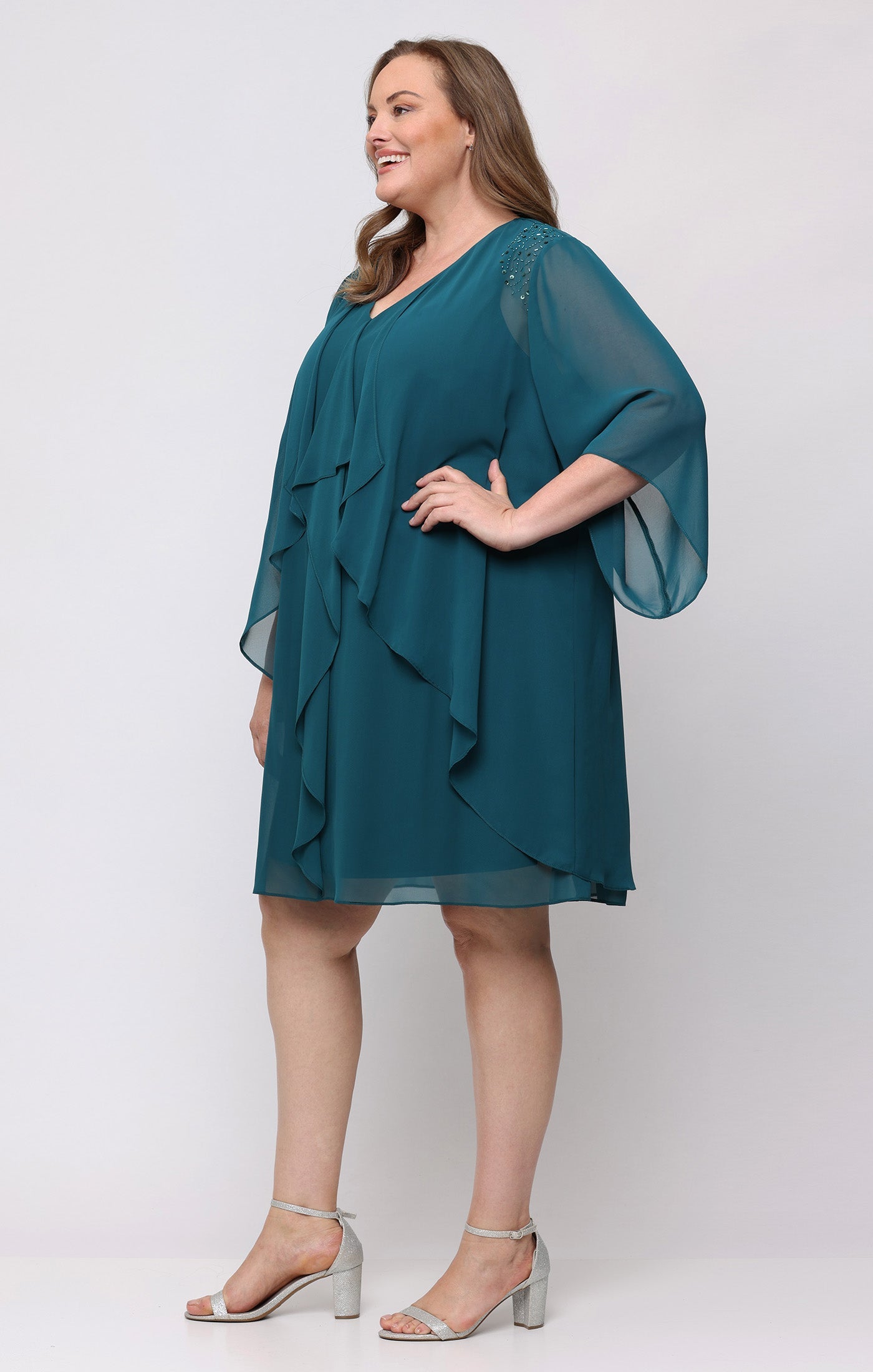 Mallard SL Fashions 9470761 V-Neck Knee-Length Chiffon Cocktail Dress Beaded