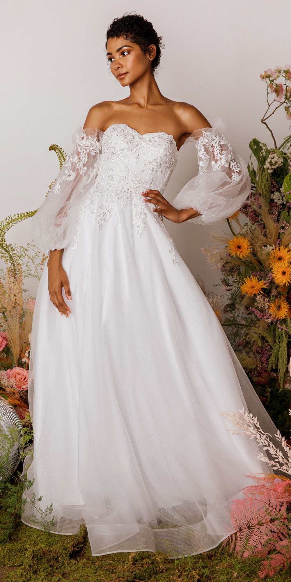 Wedding Dresses Long A Line Bridal Wedding Lace Dress Eureka Fashion 9505 Off White