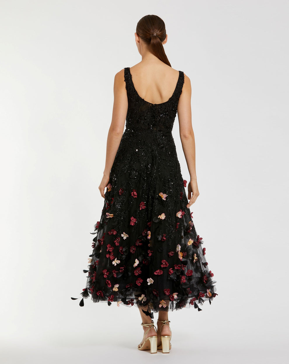 Black Multi Scoop Neck Short Sequined Cocktail Dress A-Line Mac Duggal 9921085P