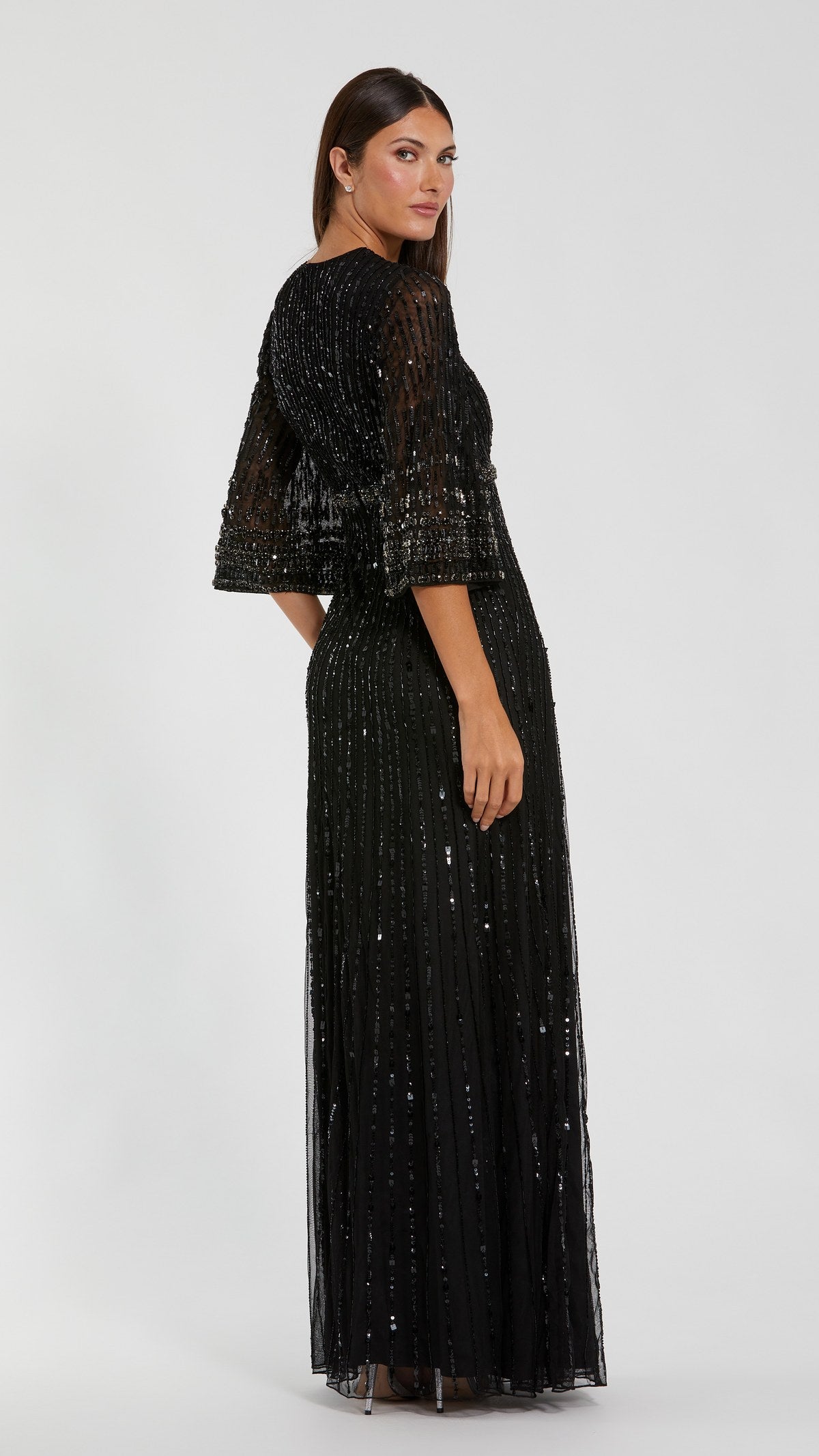 Mac Duggal style 9923045P in Black, back view