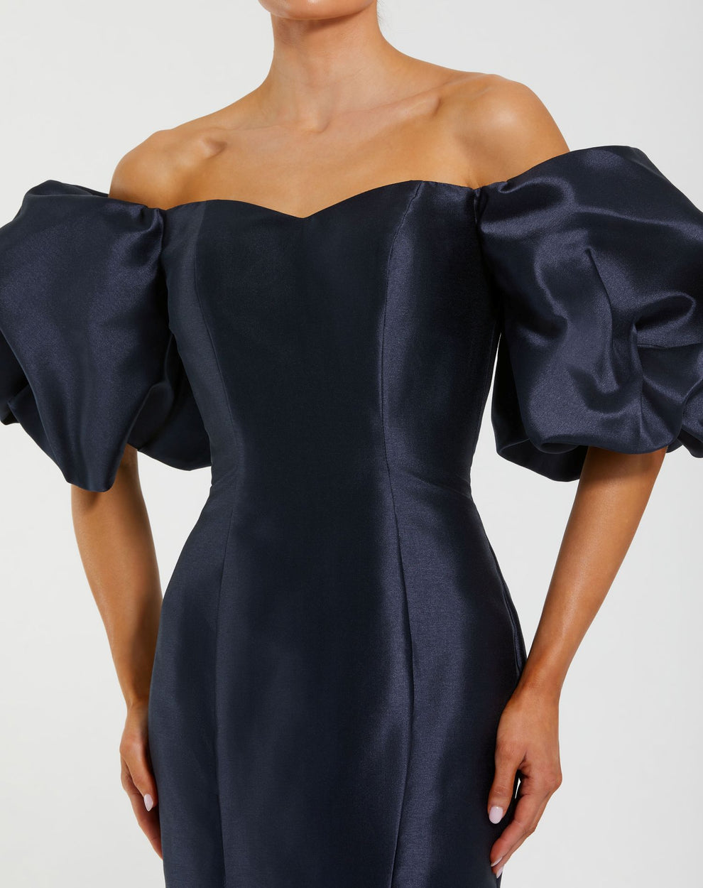 Strapless Curved Neck Floor-Length Satin Formal Mermaid Mac Duggal 9950677P