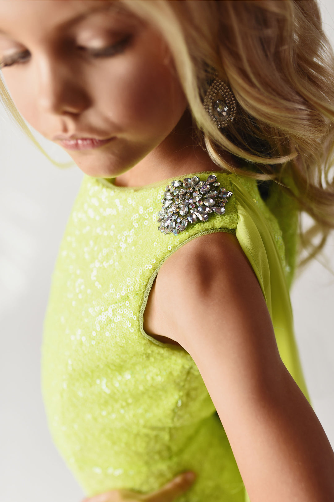 Crew/High-Neck Floor-Length Sequin Formal Sheath Ava Presley 38027