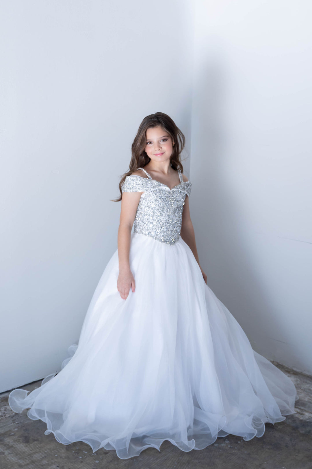 Off-the-Shoulder Floor-Length Tulle Prom Ball Gown Ava Presley 26818