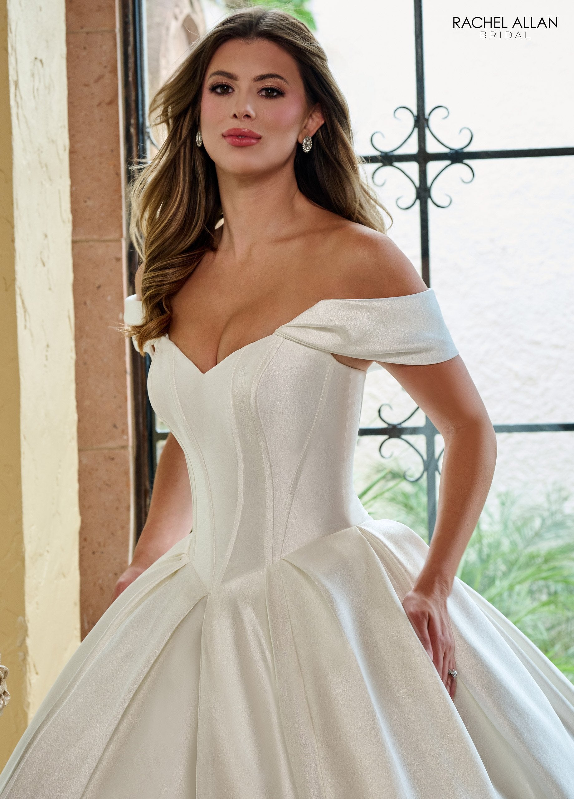 Wedding Dresses Ball Gown Pleated Long Wedding Dress White