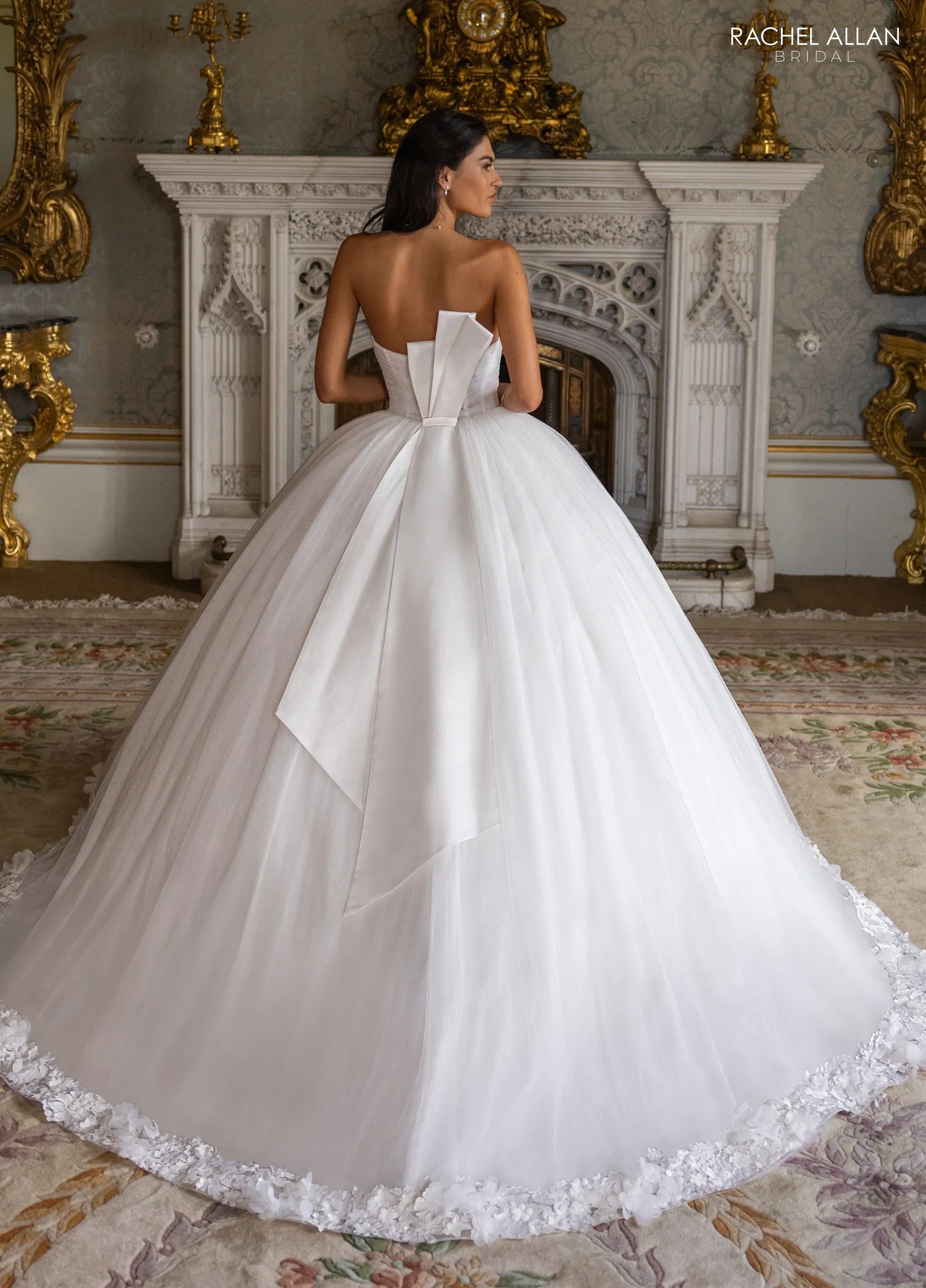 Ivory Sweetheart Floor-Length Tulle Wedding Dress Ball Gown with Lace Appliqué Rachel Allan RB6194