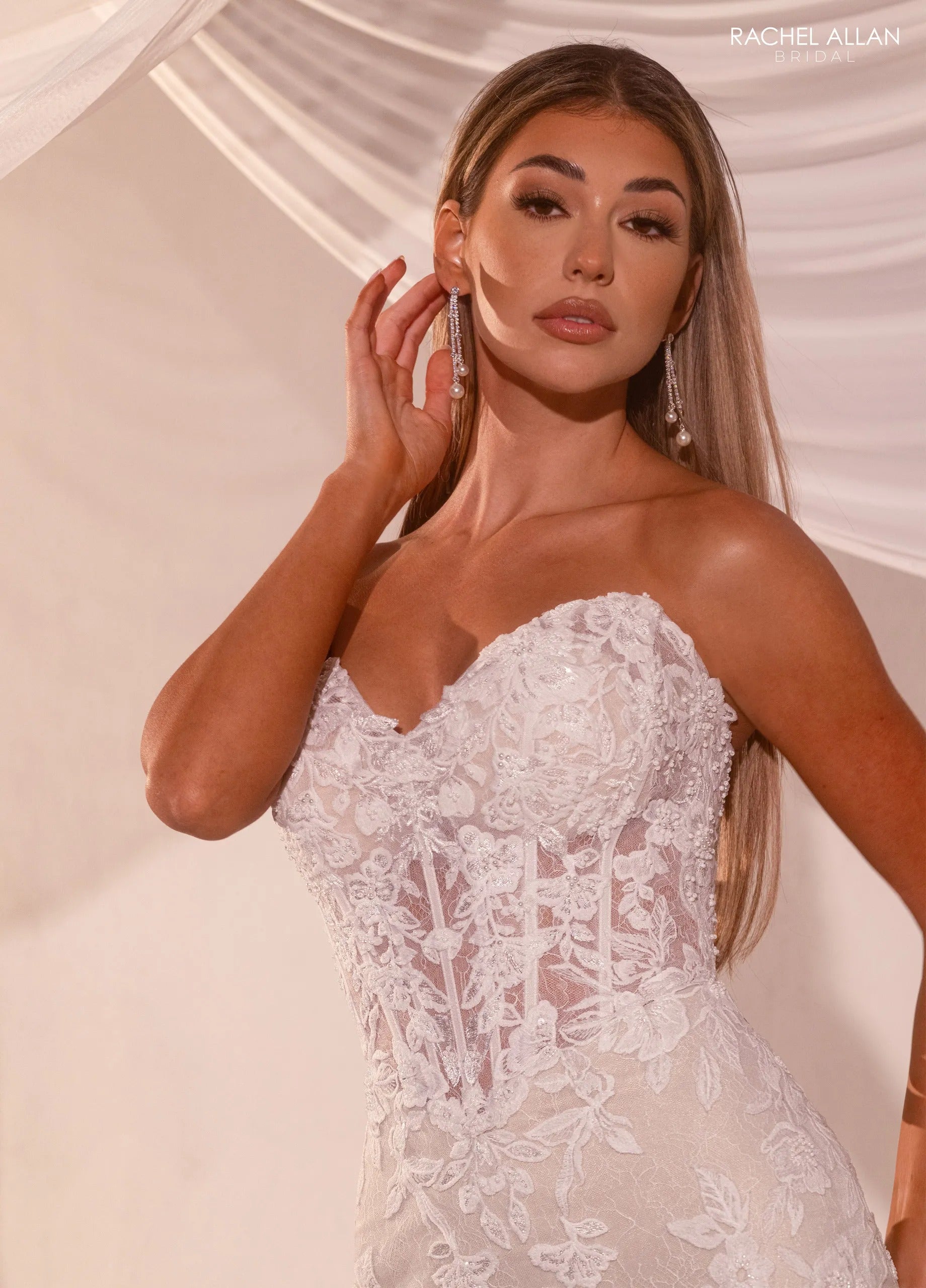Ivory Sand Sweetheart Floor-Length Lace Tulle Wedding Mermaid Gown with Appliqué Rachel Allan RB5105