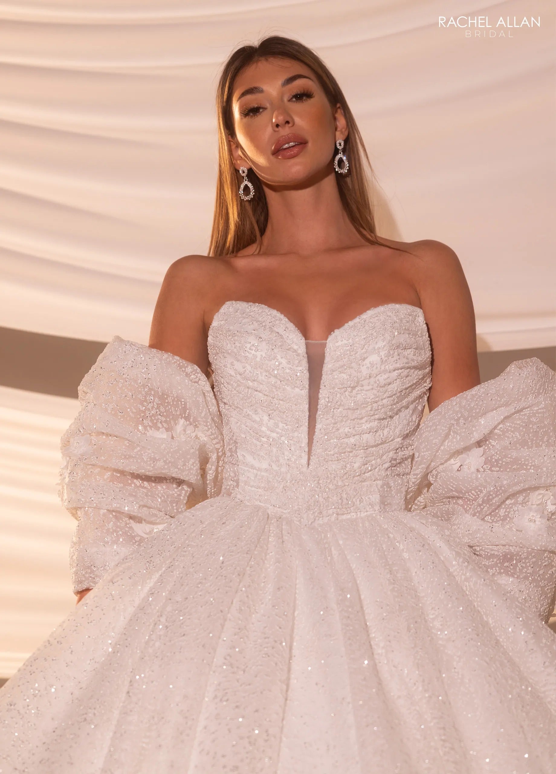 Ivory Nude Sweetheart Floor-Length Tulle Wedding Ball Gown with Detachable Puff Sleeves Rachel Allan RB5110