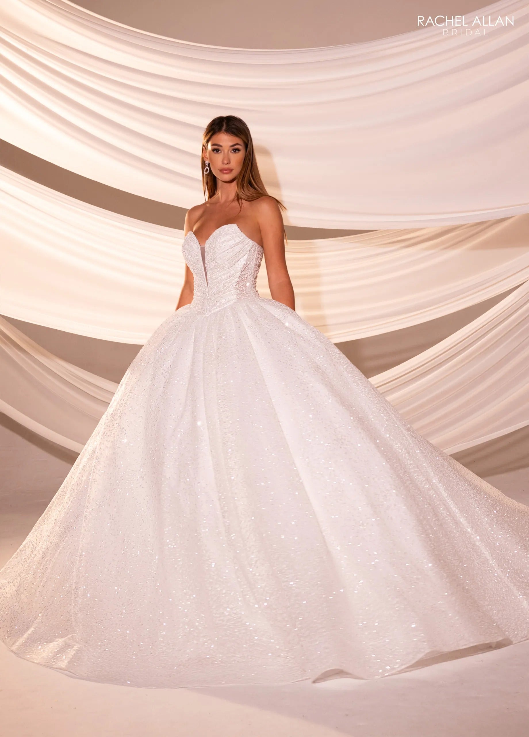 Ivory Nude Sweetheart Floor-Length Tulle Wedding Ball Gown with Detachable Puff Sleeves Rachel Allan RB5110