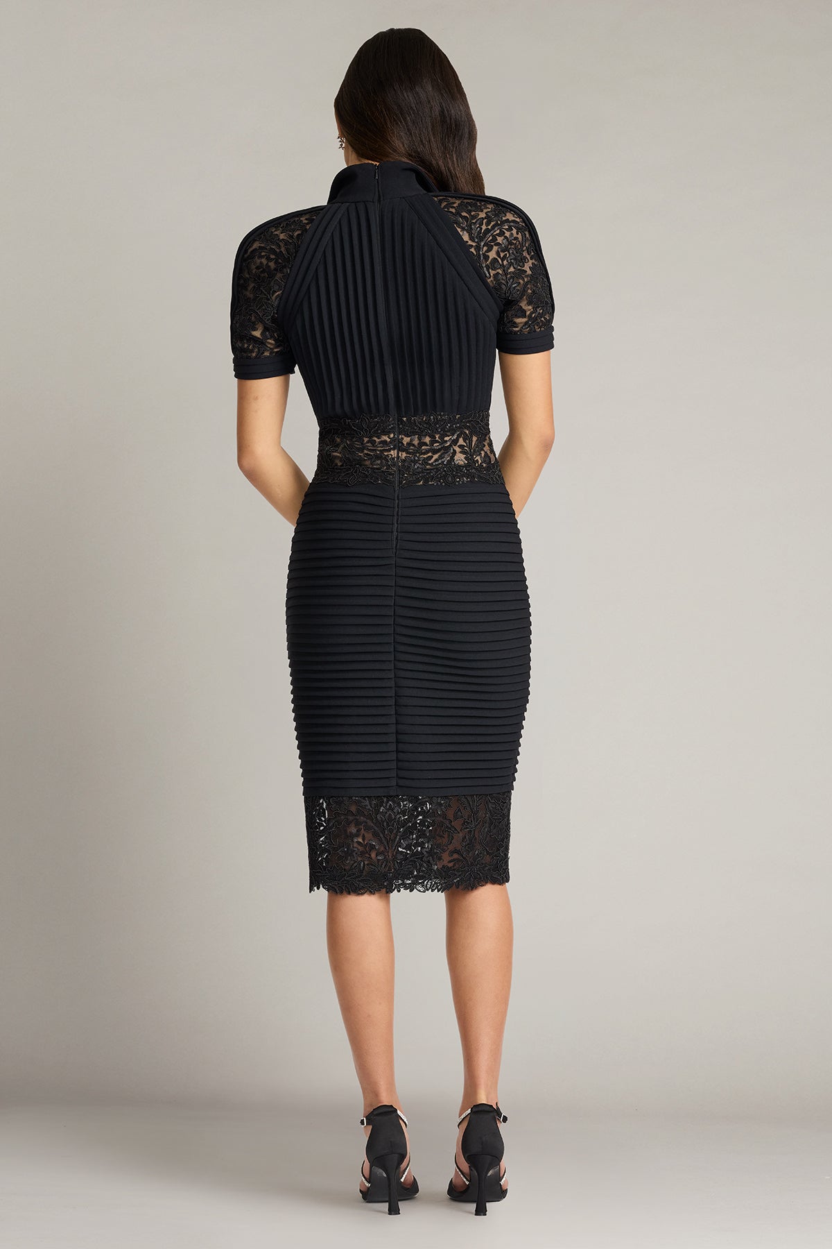 V-Neck Midi Lace Cocktail Bodycon Tadashi Shoji CJI26167M