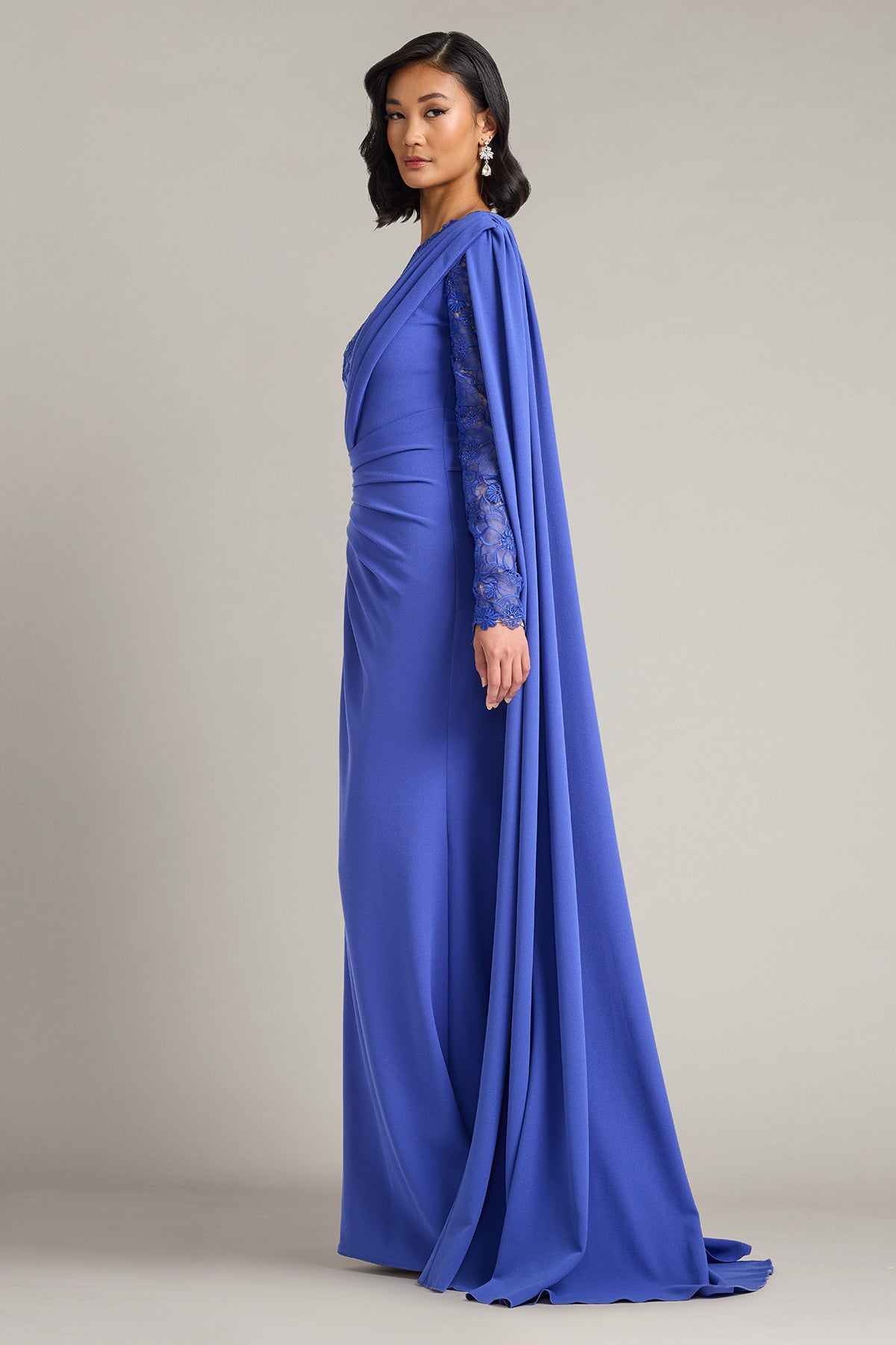 One-Shoulder Floor-Length Lace Formal Sheath Tadashi Shoji CKA26291L