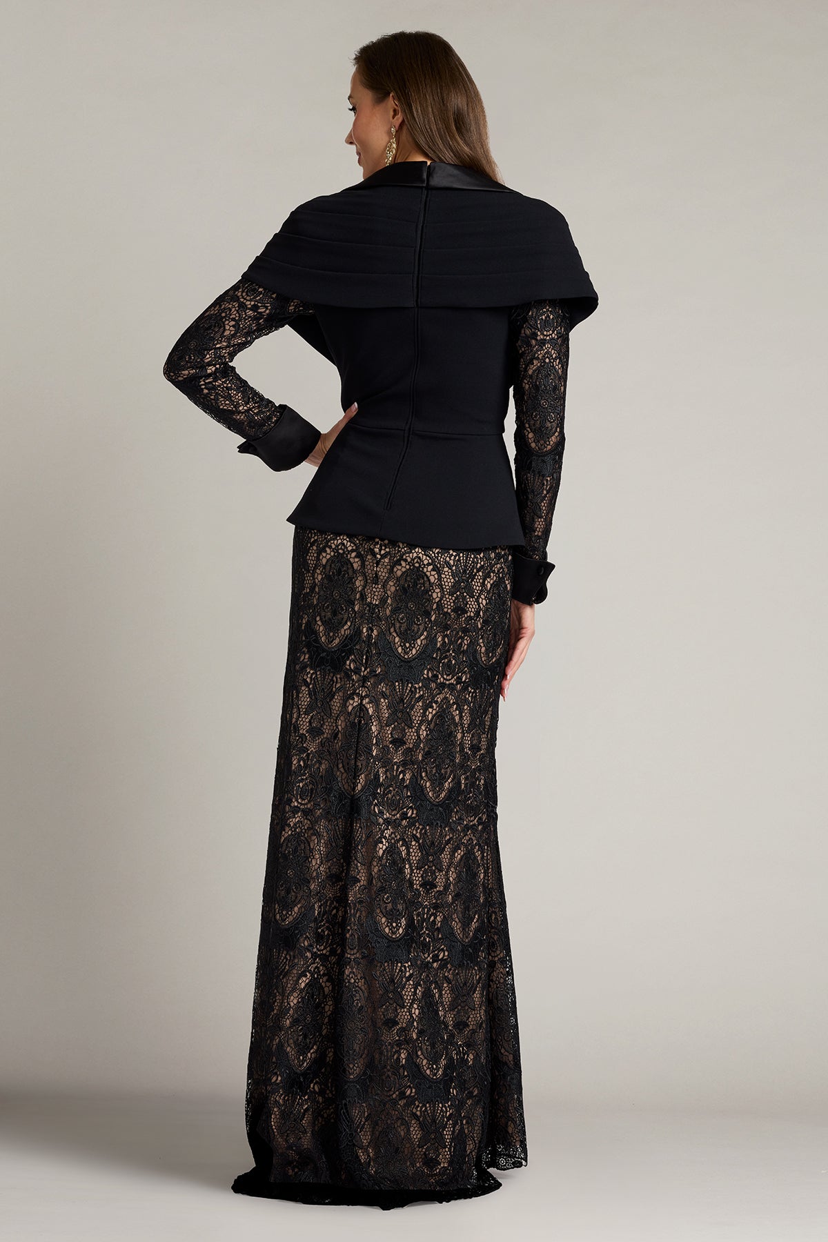 Sweetheart Floor-Length Lace Formal Sheath/Column Tadashi Shoji CKB26328L