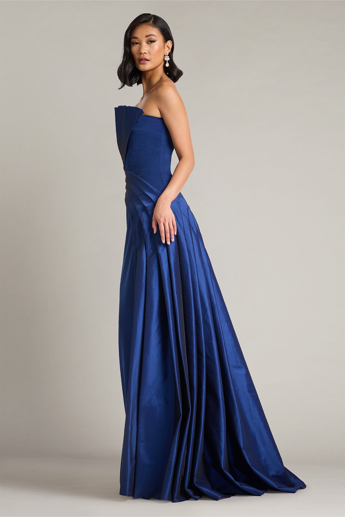 Strapless Straight Neck Floor-Length Satin Formal Mermaid Tadashi Shoji CY26143L