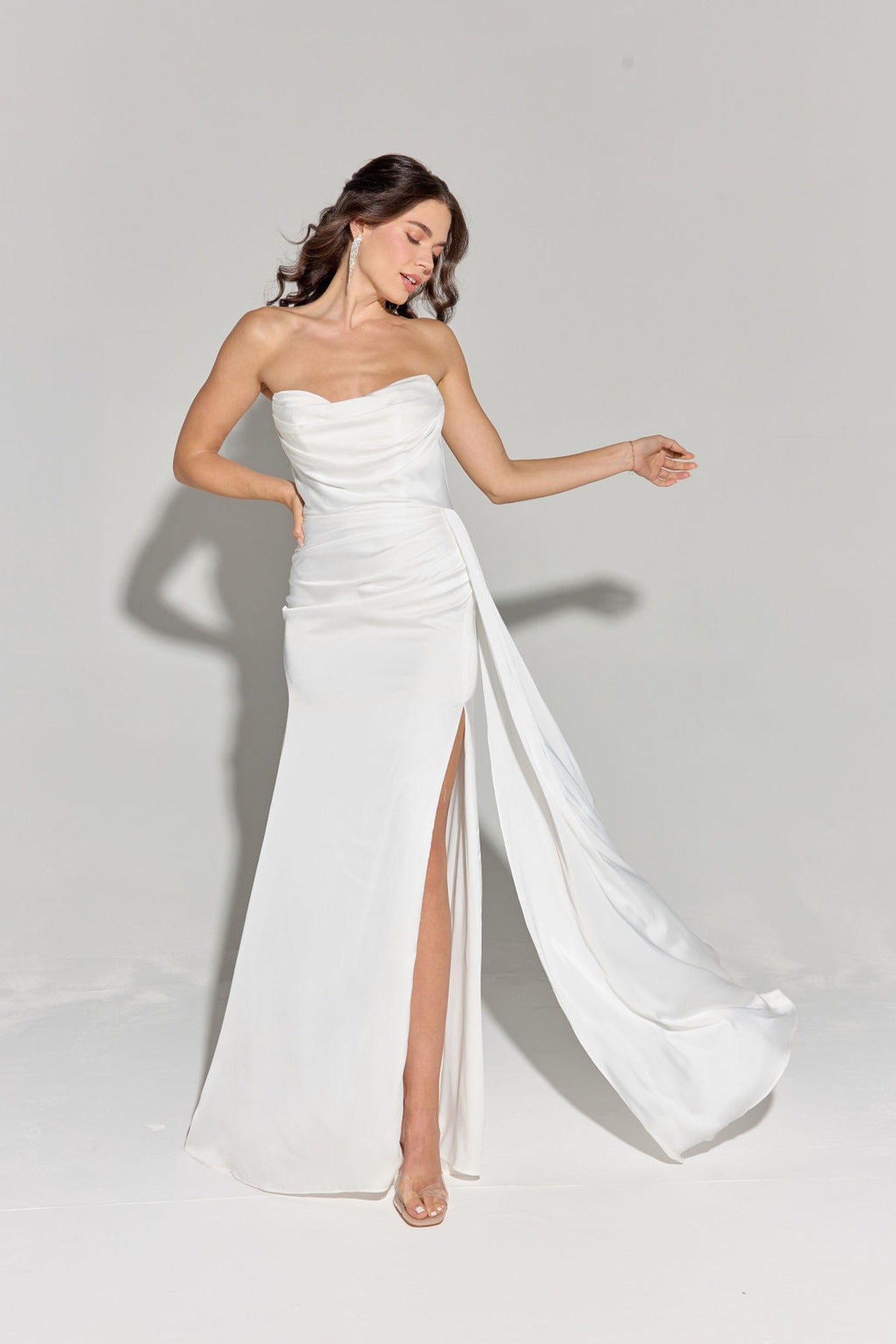 Wedding Dresses Long Slit Bridal Wedding Dress Eureka Fashion EK118 Off White
