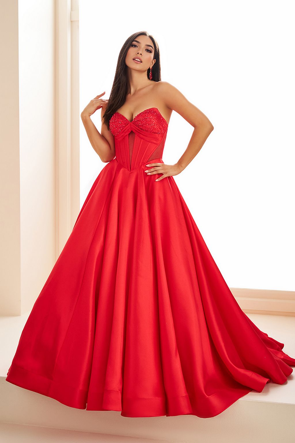 Prom Dresses Ball Gown Beaded Sequin Long Formal Prom Dress Red