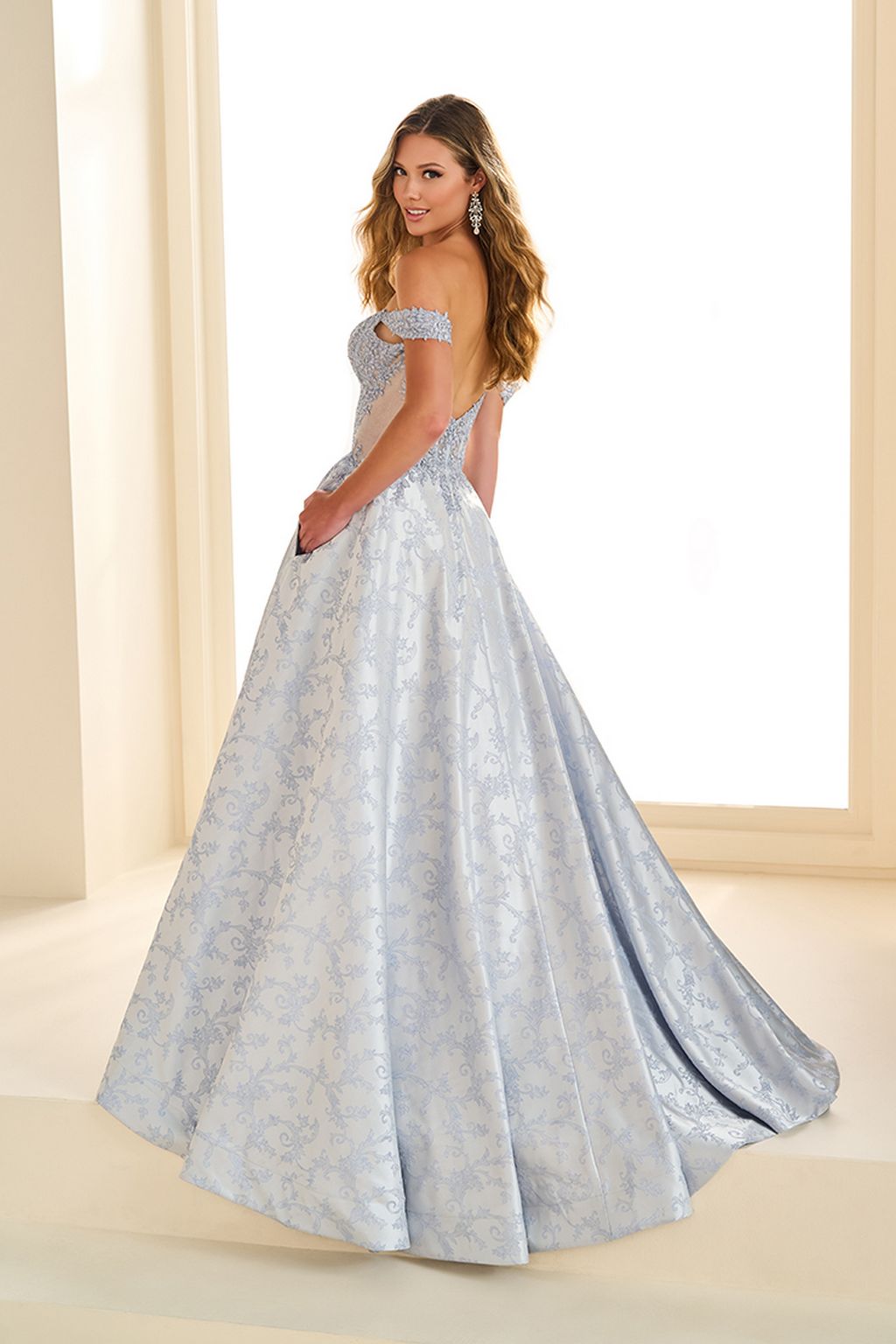 Prom Dresses Long Brocade Ball Gown Formal Prom Dress Blue Pearl
